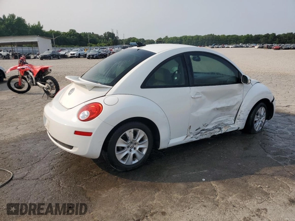 2010 Volkswagen Beetle with VIN 3VWPW3AG0AM027009, listed as a Copart auction lot 60617775 with 113,078 mi miles and Salvage title. Bid and sale history available at DreamBid. Image 3.