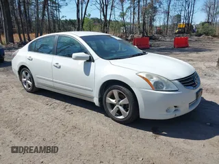 2011 Nissan Altima S with VIN 1N4AL2APXBN465996, listed as a IAAI auction lot 41907608 with 210,702 mi miles and . Bid and sale history available at DreamBid. Image 1.