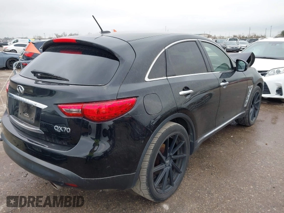 2016 Infiniti QX70 with VIN JN8CS1MU8GM672048, listed as a IAAI auction lot 41625197 with 94,317 mi miles and . Bid and sale history available at DreamBid. Image 4.