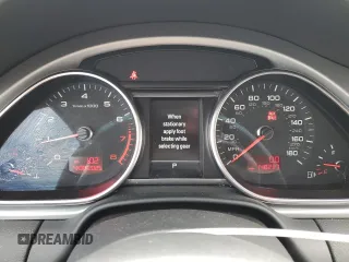 2011 Audi Q7 Premium Plus z VIN WA1LGAFE8BD009875, wystawiony jako Copart lot #52301195 z przebiegiem 148 237 mil mil oraz Szkoda całkowita • Salvage title. Historia ofert i sprzedaży dostępna na DreamBid. Obrazek 9.