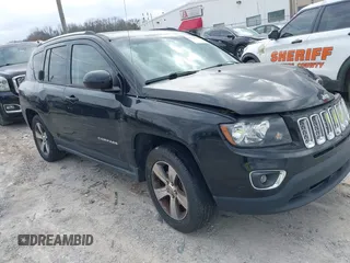 2017 Jeep Compass High Altitude with VIN 1C4NJDEB0HD192822, listed as a IAAI auction lot 41718475 with 97,716 mi miles. Bid and sale history available at carsss.com. Image 1.