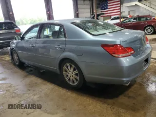 2007 Toyota Avalon XL z VIN 4T1BK36B77U218125, wystawiony jako Copart lot #56042525 z przebiegiem 197 123 mil mil oraz Szkoda całkowita • Salvage title. Historia ofert i sprzedaży dostępna na DreamBid. Obrazek 2.