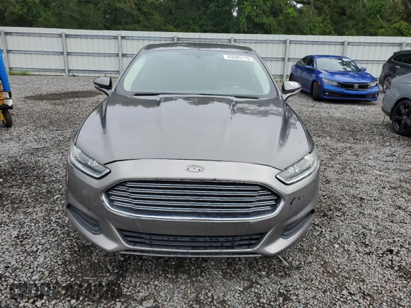 2013 Ford Fusion SE with VIN 3FA6P0H70DR277363, listed as a Copart auction lot 63385115 with 109,631 mi miles and Clean title. Bid and sale history available at DreamBid. Image 5.