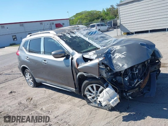 2017 Nissan Rogue SV with VIN KNMAT2MT7HP559334, listed as a IAAI auction lot 41913965 with 92,543 mi miles. Bid and sale history available at carsss.com. Image 1.