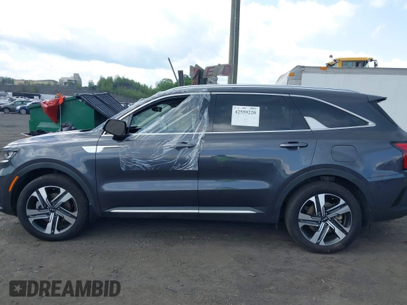 2023 Kia Sorento EX with VIN KNDRHDLG9P5159354, listed as a IAAI auction lot 42559220 with 34,733 mi miles and . Bid and sale history available at DreamBid. Image 14.