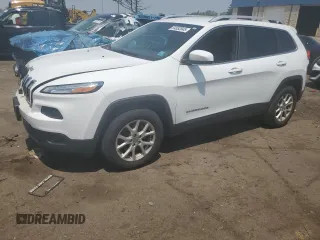 2017 Jeep Cherokee Latitude z VIN 1C4PJMCB5HW612557, wystawiony jako Copart lot #64552845 z przebiegiem 154 810 mil mil oraz Szkoda całkowita • Salvage title. Historia ofert i sprzedaży dostępna na DreamBid. Obrazek 1.