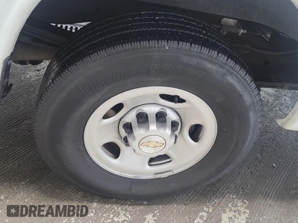 2022 Chevrolet Express Cargo with VIN 1GCWGAFP2N1261356, listed as a IAAI auction lot 42670346 with 63,269 mi miles and . Bid and sale history available at DreamBid. Image 21.