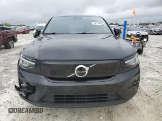 2023 Volvo C40 Plus z VIN YV4ED3GL5P2064915, wystawiony jako Copart lot #54734565 z przebiegiem 569 mil mil oraz Szkoda całkowita • Salvage title. Historia ofert i sprzedaży dostępna na DreamBid. Obrazek 5.