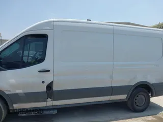 2015 Ford Transit Cargo с VIN 1FTNE2CM8FKA15604, выставлен на аукционе IAAI как лот 42323723 с пробегом 327 745 миль миль и . История ставок и продаж доступна на DreamBid. Изображение 15.