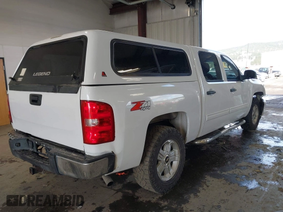 2010 Chevrolet Silverado 1500 LT with VIN 3GCRKSE32AG150933, listed as a IAAI auction lot 41721088 with 269,584 mi miles and . Bid and sale history available at DreamBid. Image 4.