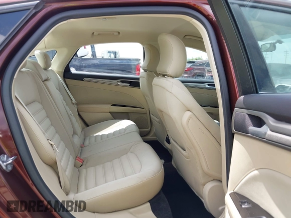 2015 Ford Fusion SE with VIN 3FA6P0HD0FR193519, listed as a IAAI auction lot 42130927 with 163,481 mi miles and . Bid and sale history available at DreamBid. Image 8.