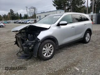 2017 Kia Sorento LX with VIN 5XYPGDA5XHG220425, listed as a Copart auction lot 47653075 with 191,170 mi miles and Salvage Title. Bid and sale history available at carsss.com. Image 1.