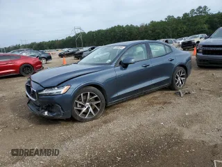 2020 Volvo S60 Momentum with VIN 7JR102FK6LG065019, listed as a Copart auction lot 59084944 with 40,449 mi miles and Salvage Title. Bid and sale history available at carsss.com. Image 1.