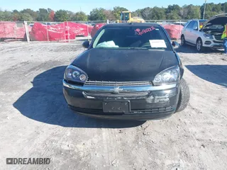 2005 Chevrolet Malibu with VIN 1G1ZS52F15F332817, listed as a IAAI auction lot 41080228 with 158,235 mi miles. Bid and sale history available at carsss.com. Image 12.