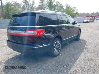 2020 Lincoln Navigator Reserve z VIN 5LMJJ3LT7LEL04385, wystawiony jako IAAI lot #41821516 z przebiegiem 126 087 mil mil oraz . Historia ofert i sprzedaży dostępna na DreamBid. Obrazek 4.