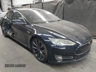2014 Tesla Model S 60 with VIN 5YJSA1H11EFP56406, listed as a IAAI auction lot 42065157 with Not Provided miles and . Bid and sale history available at DreamBid. Image 1.