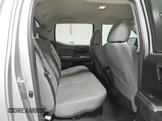 2020 Toyota Tacoma SR5 z VIN 5TFAZ5CN9LX089772, wystawiony jako Copart lot #60783225 z przebiegiem 59 592 mil mil oraz Czysty tytuł • Clean title. Historia ofert i sprzedaży dostępna na DreamBid. Obrazek 10.