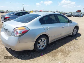 2010 Nissan Altima S with VIN 1N4AL2AP2AN494827, listed as a IAAI auction lot 42032924 with 273,491 mi miles and . Bid and sale history available at carsss.com. Image 4.