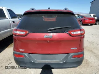 2016 Jeep Cherokee Latitude z VIN 1C4PJLCB7GW363719, wystawiony jako Copart lot #83479434 z przebiegiem 114 830 mil mil oraz Szkoda całkowita • Salvage title. Historia ofert i sprzedaży dostępna na DreamBid. Obrazek 6.