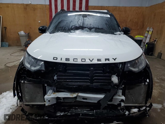 2017 Land Rover Discovery HSE with VIN SALRRBBV2HA026275, listed as a Copart auction lot 43432555 with 54,223 mi miles and Clean Title. Bid and sale history available at DreamBid. Image 5.