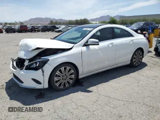 2018 Mercedes-Benz CLA 250 z VIN WDDSJ4GB1JN654746, wystawiony jako Copart lot #55352755 z przebiegiem 54 028 mil mil oraz Szkody całkowita. Historia ofert i sprzedaży dostępna na DreamBid. Obrazek 1.