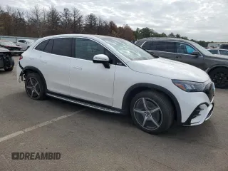 2023 Mercedes-Benz EQE 500 z VIN 4JGGM2CBXPA024043, wystawiony jako Copart lot #46746004 z przebiegiem Nie podano mil oraz . Historia ofert i sprzedaży dostępna na DreamBid. Obrazek 4.