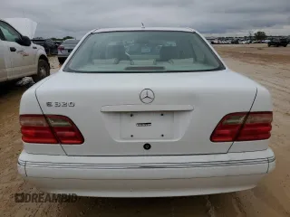 2001 Mercedes-Benz E-Class with VIN WDBJF65JX1B207667, listed as a Copart auction lot 50840565 with 182,249 mi miles and Clean Title. Bid and sale history available at carsss.com. Image 6.