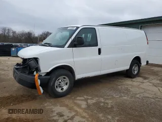 2016 Chevrolet Express Cargo Van with VIN 1GCWGAFF2G1159307, listed as a Copart auction lot 87134604 with 272,259 mi miles and Salvage Title. Bid and sale history available at carsss.com. Image 1.