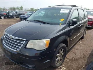 2008 Chrysler Town & Country Touring with VIN 2A8HR54P58R611777, listed as a IAAI auction lot 42149143 with 203,809 mi miles and . Bid and sale history available at carsss.com. Image 2.