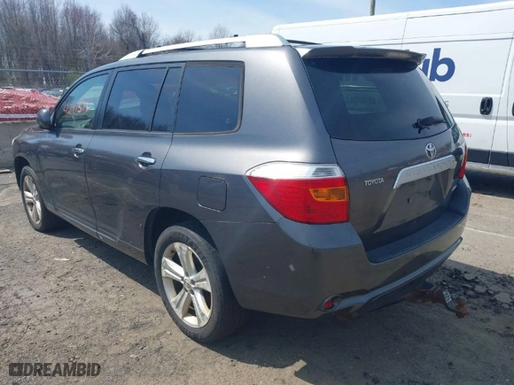 2008 Toyota Highlander Limited with VIN JTEES42AX82012679, listed as a IAAI auction lot 42081573 with 1 mi miles. Bid and sale history available at carsss.com. Image 3.