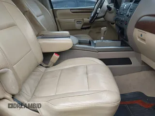 2008 Nissan Armada SE z VIN 5N1AA08C08N617571, wystawiony jako IAAI lot #41766604 z przebiegiem Nie podano mil oraz . Historia ofert i sprzedaży dostępna na DreamBid. Obrazek 5.
