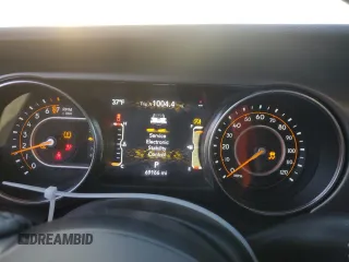 2022 Jeep Gladiator Willys с VIN 1C6HJTAG8NL107002, выставлен на аукционе Copart как лот 85138204 с пробегом 69 166 миль миль и Списание • Salvage title. История ставок и продаж доступна на DreamBid. Изображение 9.