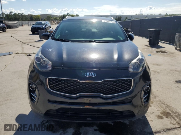 2017 Kia Sportage EX z VIN KNDPN3AC8H7101803, wystawiony jako Copart lot #61025165 z przebiegiem 56 120 mil mil oraz Szkoda całkowita • Salvage title. Historia ofert i sprzedaży dostępna na DreamBid. Obrazek 5.