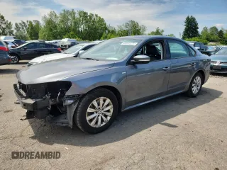 2013 Volkswagen Passat S with VIN 1VWAP7A38DC139814, listed as a Copart auction lot 60998595 with 98,780 mi miles and Salvage title. Bid and sale history available at DreamBid. Image 1.