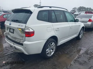2007 BMW X3 3.0si with VIN WBXPC934X7WF25718, listed as a IAAI auction lot 41421339 with 181,274 mi miles. Bid and sale history available at carsss.com. Image 4.