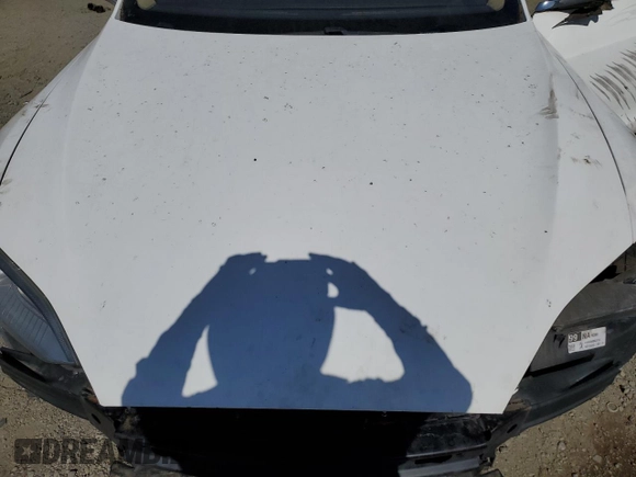 2014 Tesla Model S 60 z VIN 5YJSA1S11EFP41087, wystawiony jako Copart lot #58346805 z przebiegiem Nie podano mil oraz Szkoda całkowita • Salvage title. Historia ofert i sprzedaży dostępna na DreamBid. Obrazek 11.