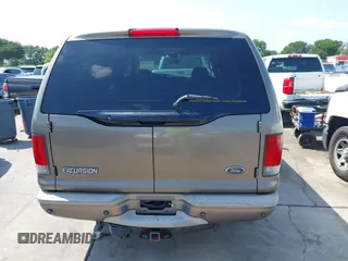 2005 Ford Excursion Limited z VIN 1FMNU42P25ED44334, wystawiony jako IAAI lot #42344600 z przebiegiem 171 512 mil mil oraz . Historia ofert i sprzedaży dostępna na DreamBid. Obrazek 16.
