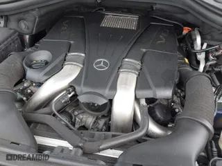 2014 Mercedes-Benz GL-Class GL 450 with VIN 4JGDF7CE4EA361695, listed as a IAAI auction lot 41810420 with 123,801 mi miles. Bid and sale history available at carsss.com. Image 10.