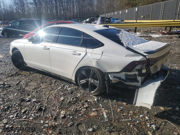 2023 Honda Accord Hybrid Sport-L with VIN 1HGCY2F70PA043085, listed as a Copart auction lot 41740555 with 47,815 mi miles and Salvage Title. Bid and sale history available at carsss.com. Image 2.
