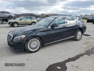 2016 Mercedes-Benz C 300 z VIN 55SWF4JBXGU172322, wystawiony jako Copart lot #41702295 z przebiegiem 131 977 mil mil oraz Szkoda całkowita • Salvage title. Historia ofert i sprzedaży dostępna na DreamBid. Obrazek 1.