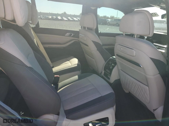 2023 BMW X7 xDrive40i with VIN 5UX23EM0XP9P71559, listed as a Copart auction lot 47809815 with 0 mi miles and Salvage Title. Bid and sale history available at carsss.com. Image 12.