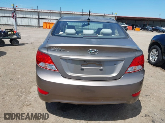 2012 Hyundai Accent GLS z VIN KMHCT4AE1CU186212, wystawiony jako IAAI lot #42247043 z przebiegiem 140 287 mil mil oraz . Historia ofert i sprzedaży dostępna na DreamBid. Obrazek 16.