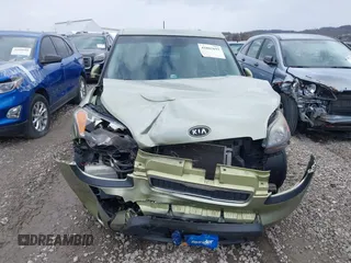 2011 Kia Soul + with VIN KNDJT2A20B7320355, listed as a IAAI auction lot 41885692 with 182,529 mi miles and . Bid and sale history available at DreamBid. Image 6.