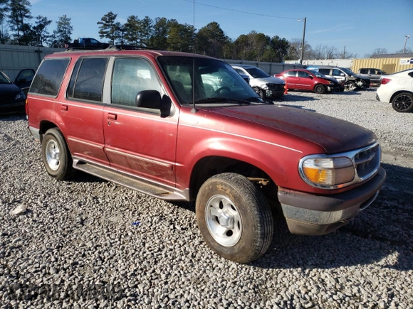 1997 Ford Explorer XL z VIN 1FMDU32E7VZB27827, wystawiony jako Copart lot #88686485 z przebiegiem 237 485 mil mil oraz Szkoda całkowita • Salvage title. Historia ofert i sprzedaży dostępna na DreamBid. Obrazek 4.