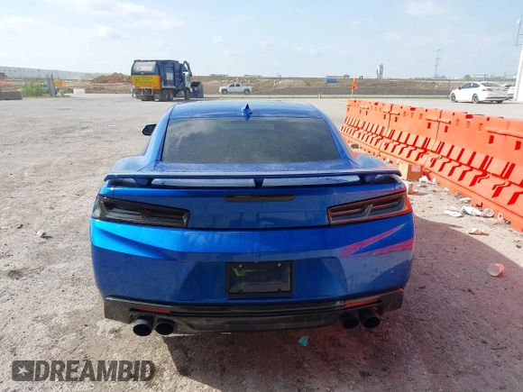 2018 Chevrolet Camaro 2SS with VIN 1G1FH1R74J0108298, listed as a IAAI auction lot 42048902 with 54,647 mi miles and . Bid and sale history available at DreamBid. Image 16.