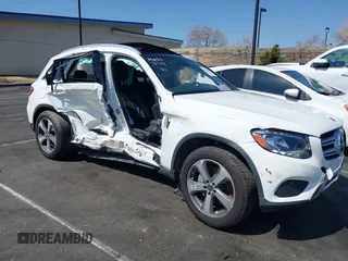 2018 Mercedes-Benz GLC 300 z VIN WDC0G4JB8JV113549, wystawiony jako IAAI lot #41801237 z przebiegiem Nie podano mil oraz . Historia ofert i sprzedaży dostępna na DreamBid. Obrazek 6.