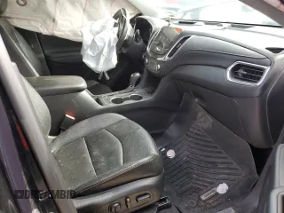2020 Chevrolet Equinox Premier z VIN 3GNAXNEV9LS732844, wystawiony jako Copart lot #43316215 z przebiegiem 67 330 mil mil oraz Szkoda całkowita • Salvage title. Historia ofert i sprzedaży dostępna na DreamBid. Obrazek 7.