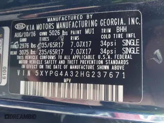 2017 Kia Sorento LX with VIN 5XYPG4A32HG237671, listed as a IAAI auction lot 41715333 with 94,071 mi miles. Bid and sale history available at carsss.com. Image 9.