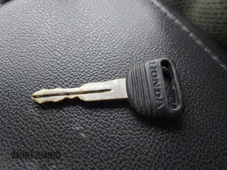 2000 Honda Civic EX z VIN 1HGEJ8645YL011681, wystawiony jako IAAI lot #42325903 z przebiegiem 149 418 mil mil oraz . Historia ofert i sprzedaży dostępna na DreamBid. Obrazek 11.