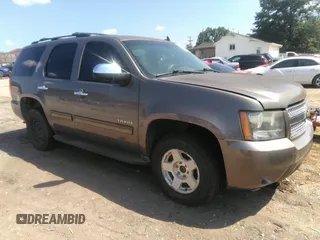 2013 Chevrolet Tahoe LT with VIN 1GNSKBE02DR375968, listed as a IAAI auction lot 42622826 with 179,182 mi miles and . Bid and sale history available at DreamBid. Image 1.